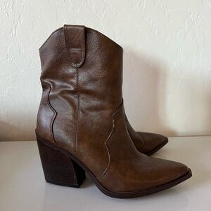 Steve Madden Candace Brown Western Style Ankle Boots Size 9